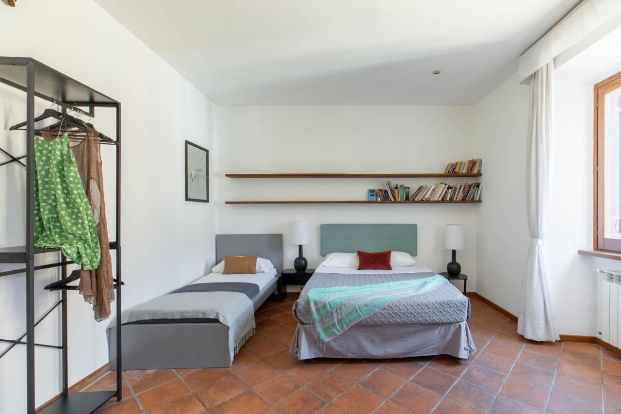 Iflat Pantheon'S Roomy And Friendly Apartment Rome Bagian luar foto